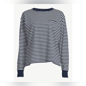 Free Assembly Women's Pocket Boy Tee with Long Sleeves XXL NWT